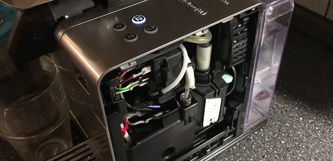 Замена термоблока в Nespresso Lattissima Touch